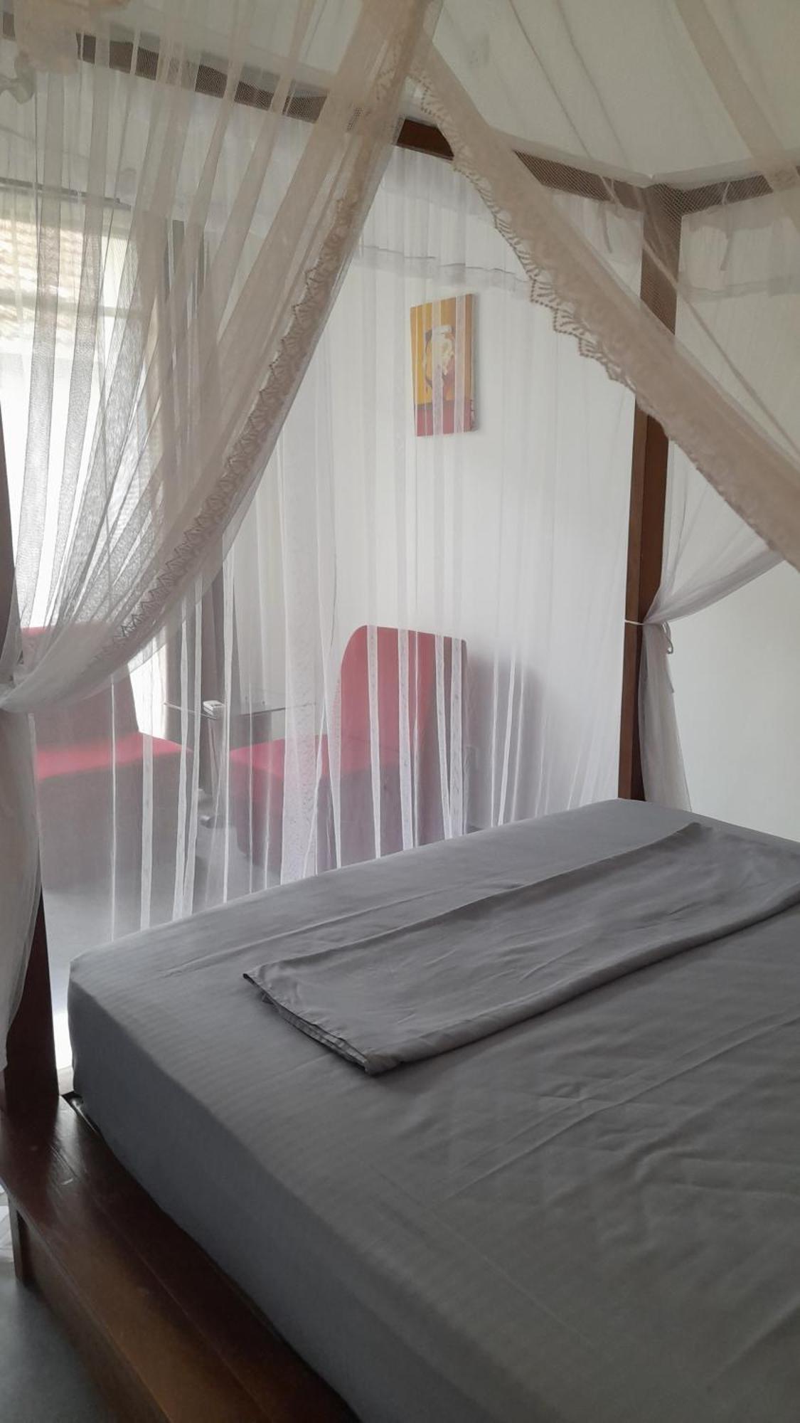 Bed and Breakfast Srimany Мірісса Екстер'єр фото